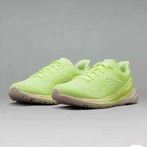 Lululemon Blissfeel 2 Running Shoe